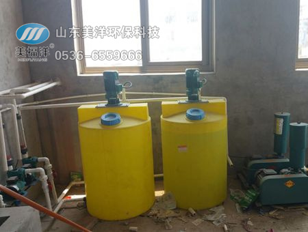 點擊查看詳細信息<br>標題：半自動加藥裝置 閱讀次數(shù)：3905