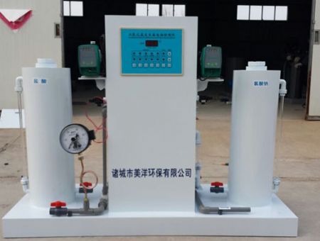 點擊查看詳細(xì)信息<br>標(biāo)題：全自動二氧化氯發(fā)生器 閱讀次數(shù)：3437