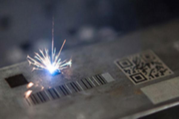 雙翌視覺(jué)LaserKnights視覺(jué)定位激光打標(biāo)案例