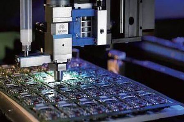 為什么手機(jī)數(shù)碼產(chǎn)品芯片需要點(diǎn)膠？