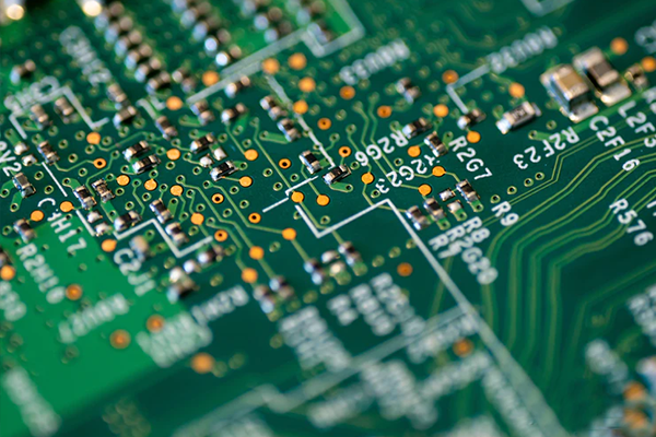 詳解！CCD圖像傳感器和CMOS圖像傳感器，區(qū)別在哪？